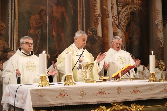 Sveti Franjo Asiški svečano proslavljen euharistijskim slavljem kod varaždinskih franjevaca